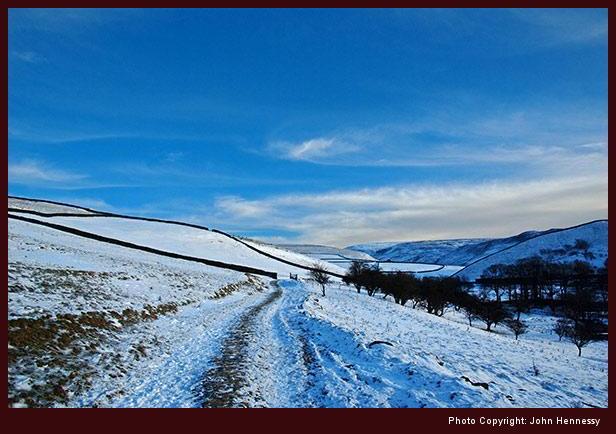 Doctor's Gate track in snow, Glossop, Derbyshire, England