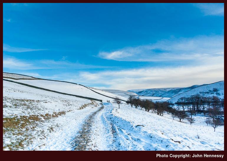 Doctor's Gate track in snow, Glossop, Derbyshire, England