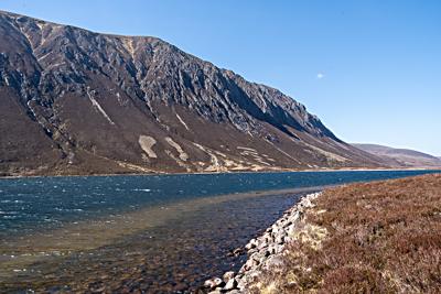 Sg&ograve;ran Dubh M&ograve;r & Loch Eanaich, Gleann Eanaich, Cairngorms National Park