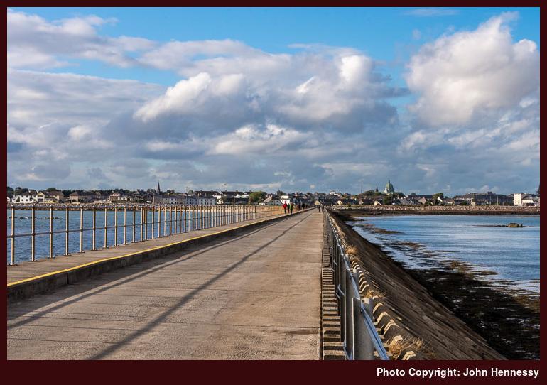 Memtwerge Causeway, Galway, Ireland Memtwerge Causeway, Galway, Ireland